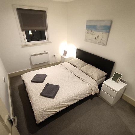 Lovely 2 Bedroom Serviced Apartment In Londra Exterior foto