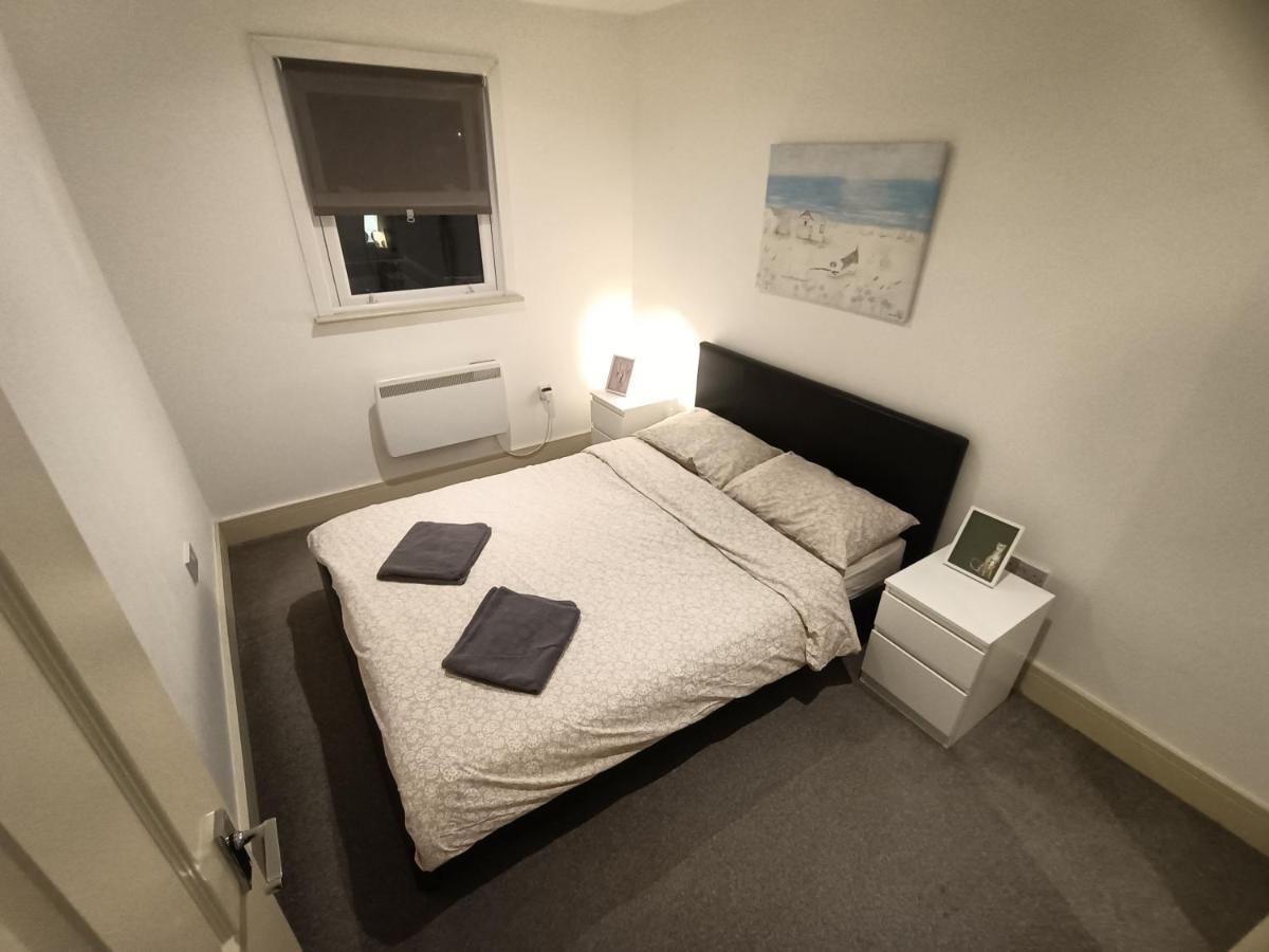 Lovely 2 Bedroom Serviced Apartment In Londra Exterior foto