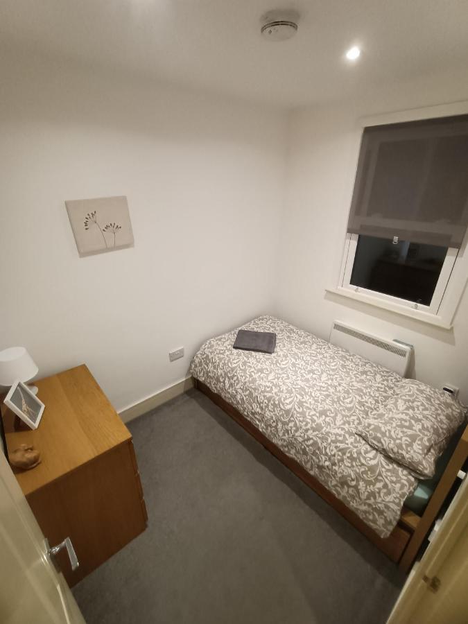Lovely 2 Bedroom Serviced Apartment In Londra Exterior foto